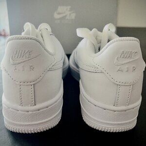 Nike Air Force 1 38 5Y